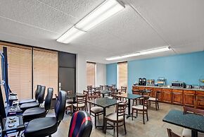 Days Inn by Wyndham Statesboro