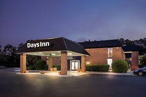 Days Inn by Wyndham Statesboro