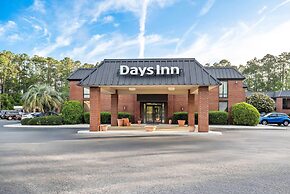 Days Inn by Wyndham Statesboro