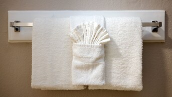 Magnuson Hotel Virginia Beach