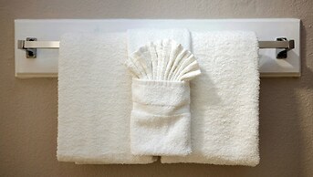 Magnuson Hotel Virginia Beach