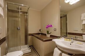 Condotti Boutique Hotel