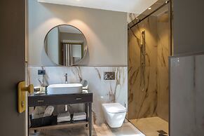 Condotti Boutique Hotel