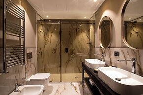 Condotti Boutique Hotel