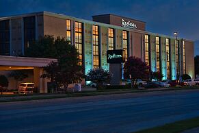 Radisson Hotel Fort Worth-Fossil Creek