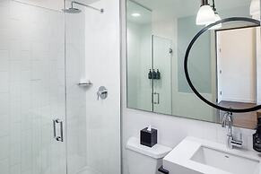 Hotel Indigo Boston Garden by IHG