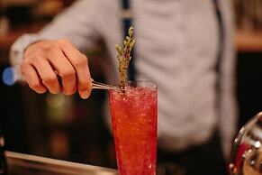 Hotel Indigo Boston Garden by IHG