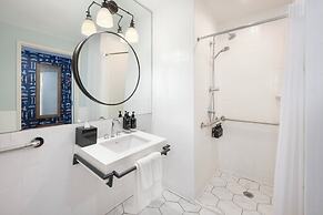 Hotel Indigo Boston Garden by IHG