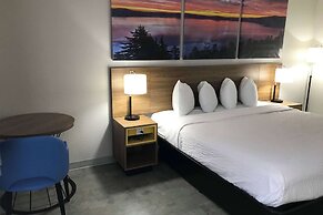 Days Inn by Wyndham Rawlins