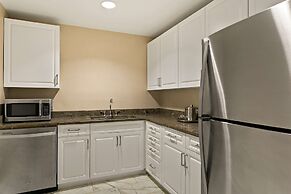 The Royal Sonesta Harbor Court Baltimore