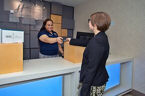 Holiday Inn Express Richmond - Midtown by IHG