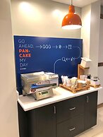 Holiday Inn Express Richmond - Midtown by IHG