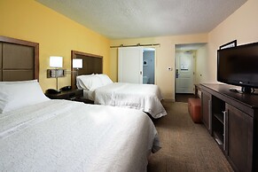 Hampton Inn Charlotte North / Lake Norman