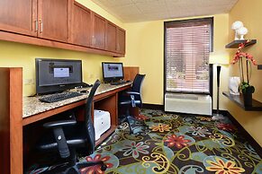 Hampton Inn Charlotte North / Lake Norman