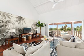 Esmeralda Resort