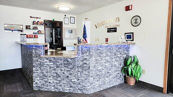 Victorian Inn & Suites