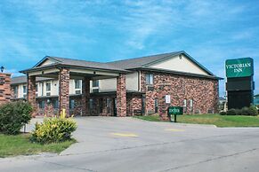 Victorian Inn & Suites
