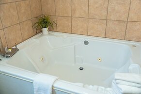 Victorian Inn & Suites