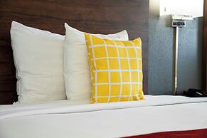 Victorian Inn & Suites