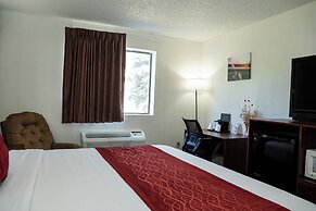 Victorian Inn & Suites