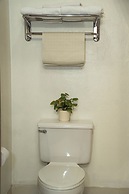 Victorian Inn & Suites