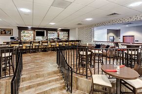 Crowne Plaza Milwaukee South by IHG