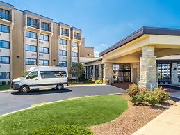 Crowne Plaza Milwaukee South by IHG