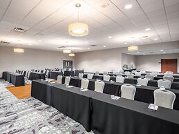 Crowne Plaza Milwaukee South by IHG