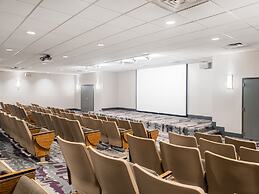 Crowne Plaza Milwaukee South by IHG