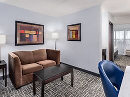Crowne Plaza Milwaukee South by IHG