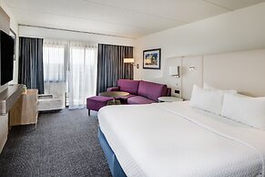 Crowne Plaza Milwaukee South by IHG