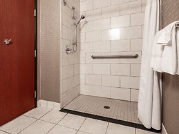 Crowne Plaza Milwaukee South by IHG