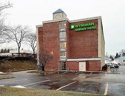 Wyndham Garden Kenosha Harborside