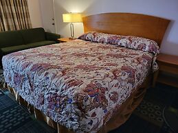 Emerald Inn & Lounge