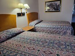 Emerald Inn & Lounge