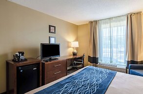 Comfort Inn Randolph - Boston