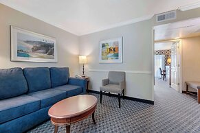 Best Western Plus Marina Shores Hotel
