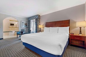 Best Western Plus Marina Shores Hotel