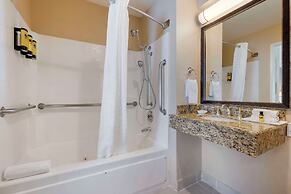 Best Western Plus Marina Shores Hotel