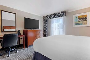 Best Western Plus Marina Shores Hotel