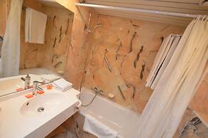 Bedford Hotel & Congress Centre