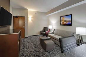 Drury Plaza Hotel Cincinnati Florence