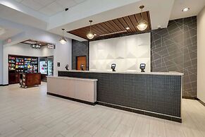 Drury Plaza Hotel Cincinnati Florence