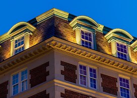 The Eliot Hotel