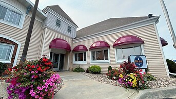 Magnuson Grand Pioneer Inn and Suites