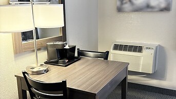 Magnuson Grand Pioneer Inn and Suites