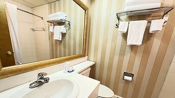 Magnuson Grand Pioneer Inn and Suites