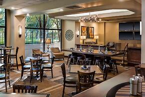 Embassy Suites by Hilton Dallas Love Field