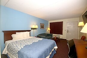 Hamilton Inn Jonesville NC