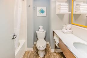 Hampton Inn Pensacola Beach